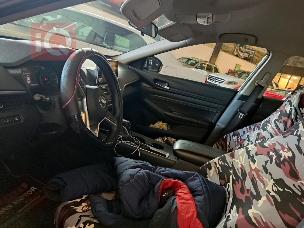 نیسان ئەلتیما